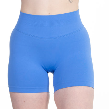 Königsblaue Scrunch Shorts – High Waist und squat-proof für Gym, Alltag und Reisen im Sommer