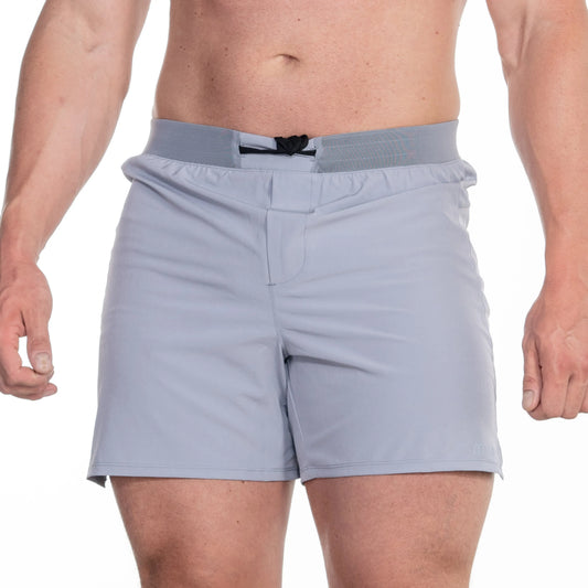 Hellgraue Herren Shorts – sportlicher Schnitt mit integrierter Innenhose für stabilen Halt beim Training